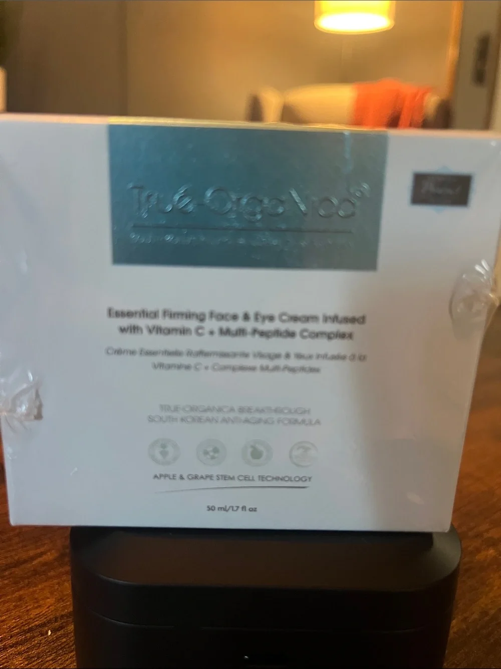 Essential Firming Face & Eye Cream - White